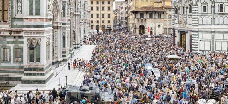 Turismo di massa a Firenze rende città insicura